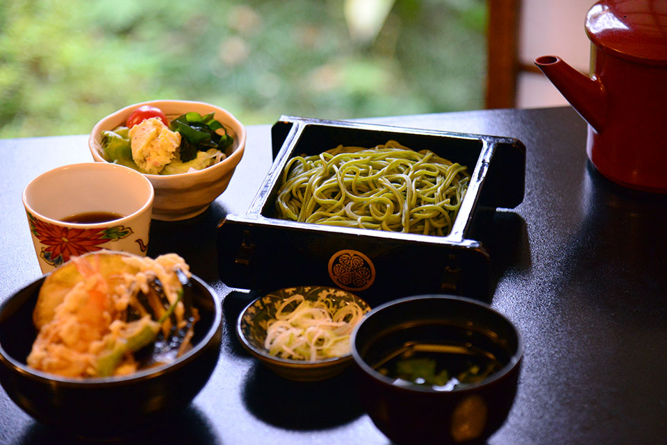 Match Soba and Tempura rice bowl set  JPY 1,650